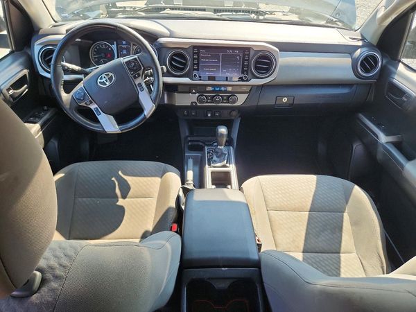 2022 TOYOTA TACOMA SR5