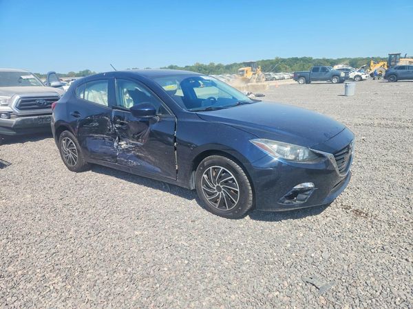 2016 MAZDA 3 SV/Base