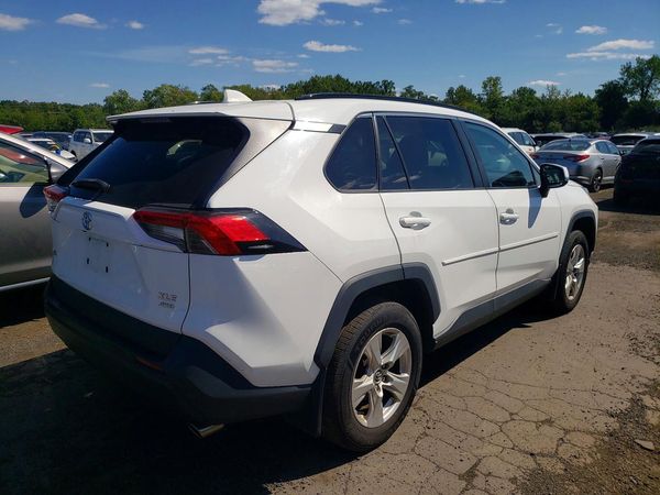 2020 TOYOTA RAV4