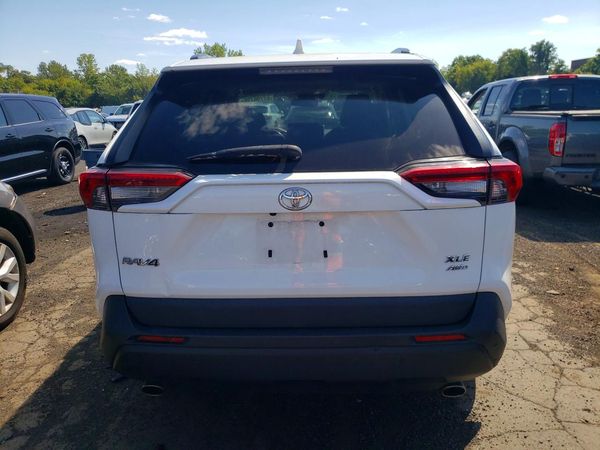 2020 TOYOTA RAV4