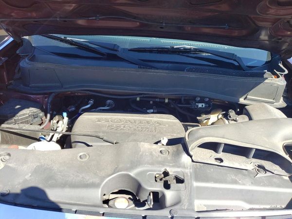 2014 HONDA PILOT EX-L — Engine bay