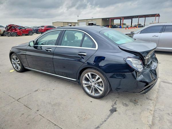 2016 MERCEDES-BENZ C