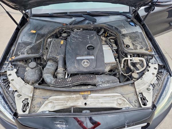 2016 MERCEDES-BENZ C