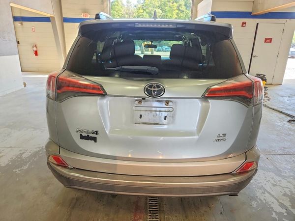 2016 TOYOTA RAV4 LE (X Grade)