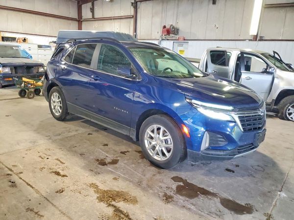 2022 CHEVROLET EQUINOX LT (1LT)