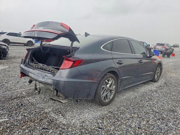 2023 HYUNDAI SONATA