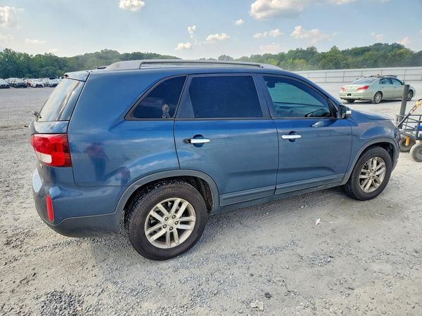 2014 KIA SORENTO Base/ LX