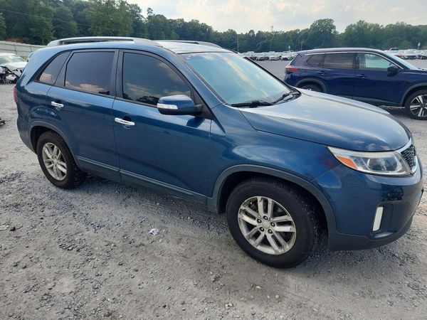 2014 KIA SORENTO Base/ LX