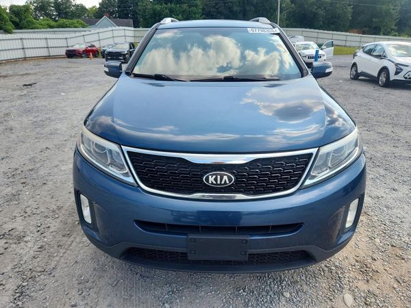 2014 KIA SORENTO Base/ LX