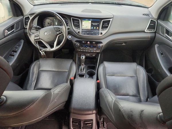 2018 HYUNDAI TUCSON