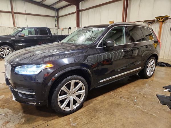 2018 VOLVO XC90