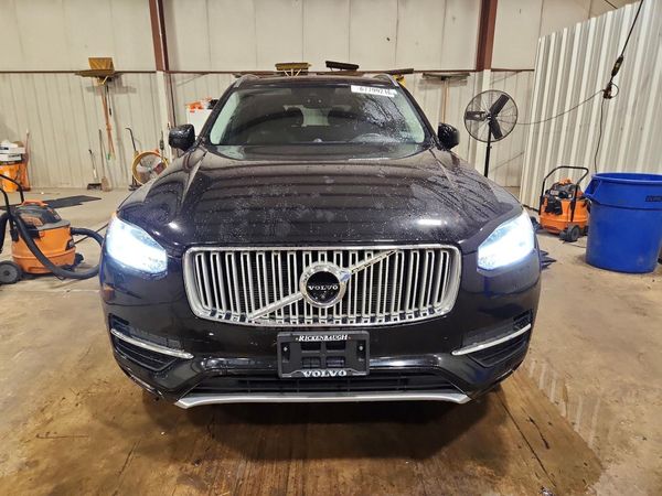 2018 VOLVO XC90 Inscription