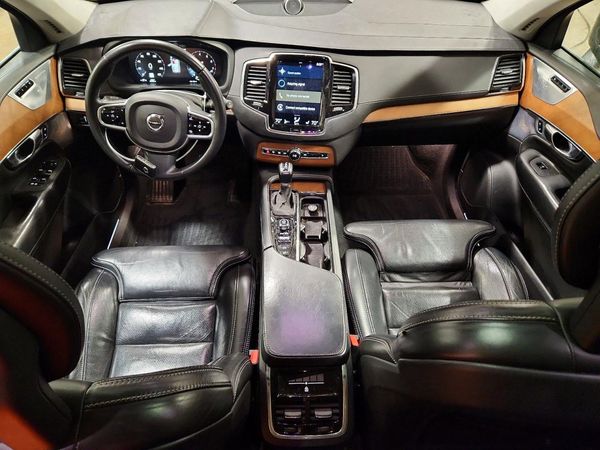 2018 VOLVO XC90 Inscription