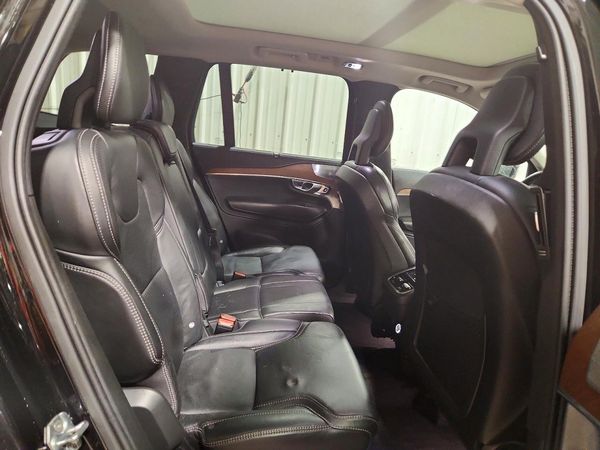 2018 VOLVO XC90 Inscription
