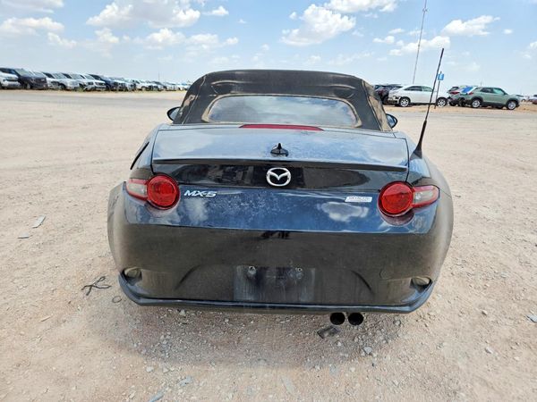 2016 MAZDA MX-5 MIATA