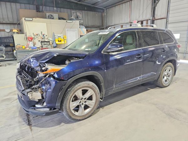 2015 TOYOTA HIGHLANDER