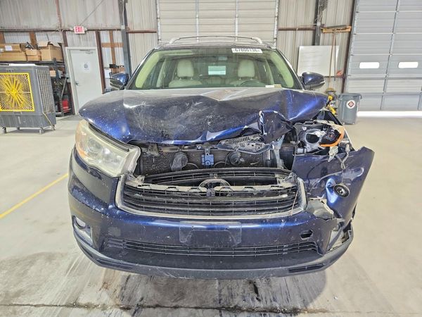 2015 TOYOTA HIGHLANDER