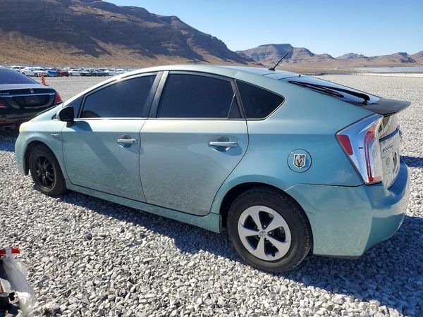 2012 TOYOTA PRIUS