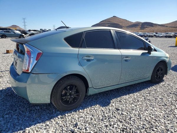 2012 TOYOTA PRIUS