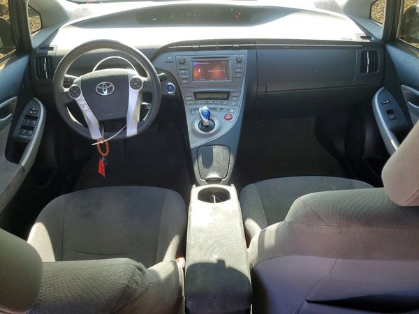 2012 TOYOTA PRIUS