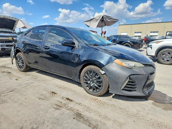 2018 TOYOTA COROLLA