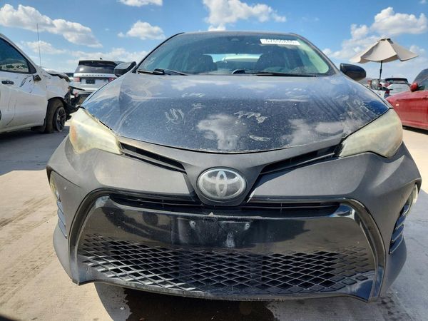 2018 TOYOTA COROLLA