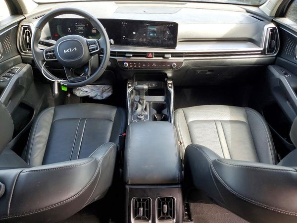 2024 KIA SORENTO