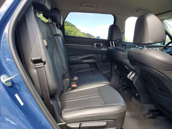2024 KIA SORENTO