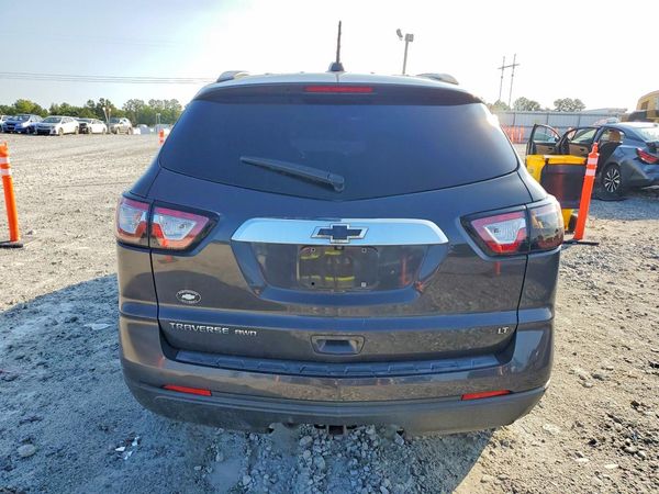 2017 CHEVROLET TRAVERSE 2LT