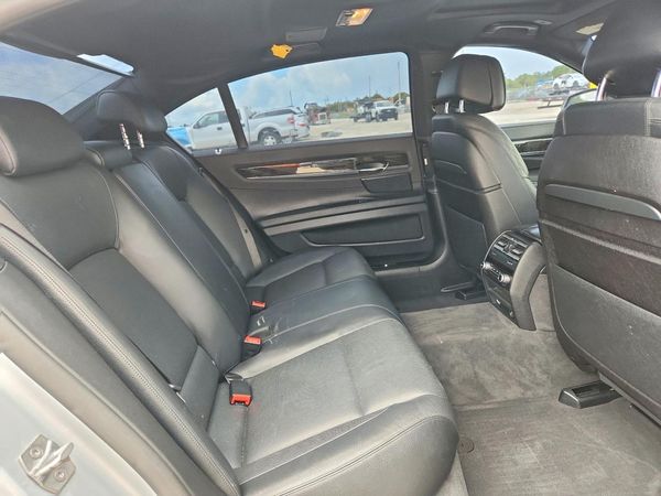 2014 BMW 740