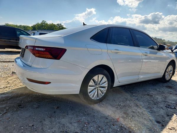 2019 VOLKSWAGEN JETTA S, SE, R-Line