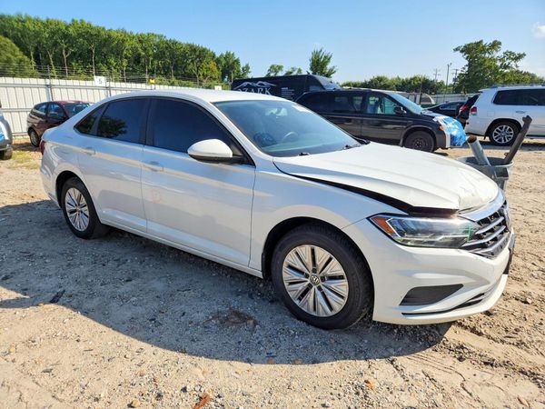 2019 VOLKSWAGEN JETTA S, SE, R-Line