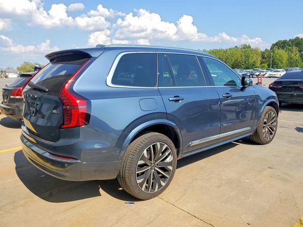2025 VOLVO XC90 Plus