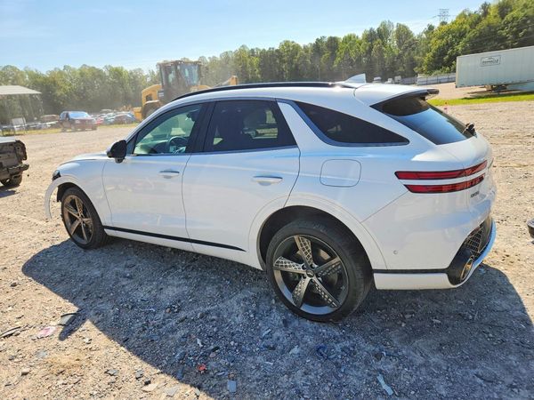 2025 GENESIS GV70