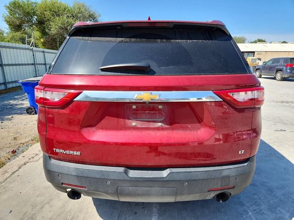 2018 CHEVROLET TRAVERSE LT