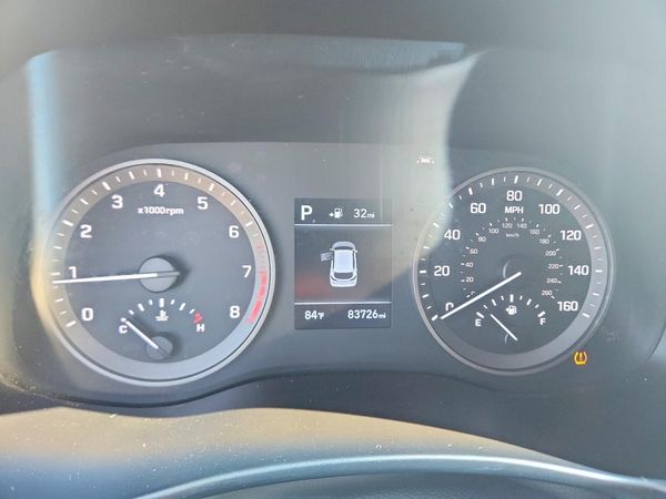 2019 HYUNDAI TUCSON SE