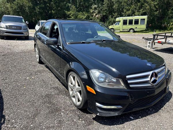 2013 MERCEDES-BENZ C