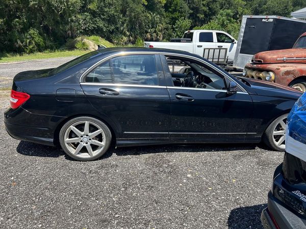2013 MERCEDES-BENZ C