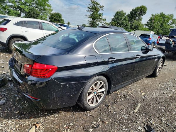2015 BMW 528