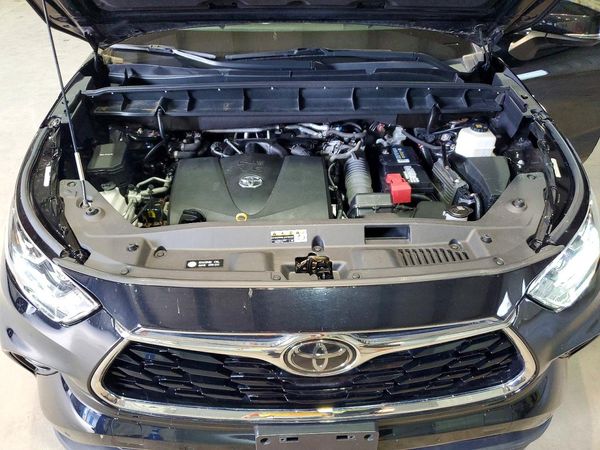 2020 TOYOTA HIGHLANDER