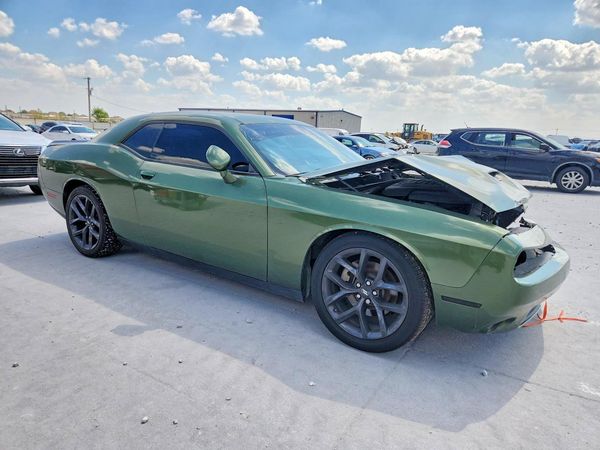 2022 DODGE CHALLENGER — Passenger 3/4