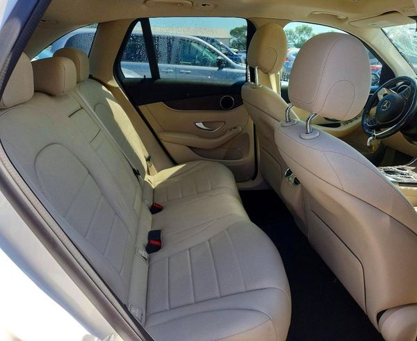 2019 MERCEDES-BENZ GLC
