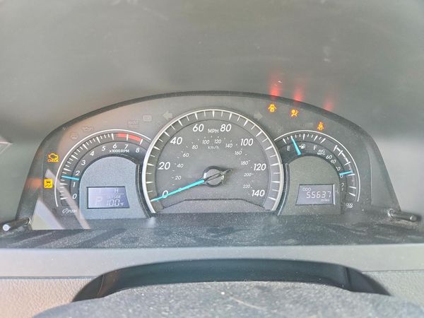 2014 TOYOTA CAMRY