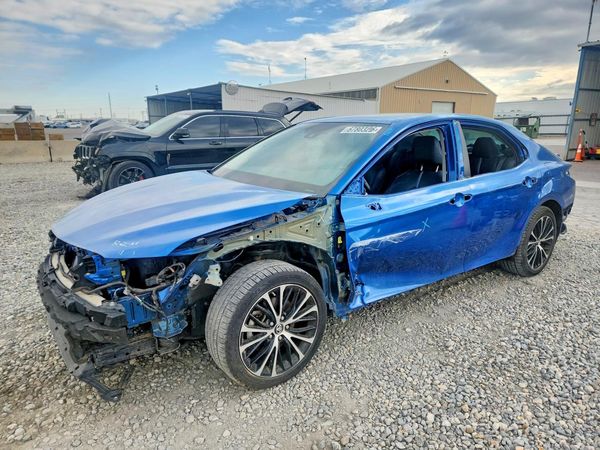2019 TOYOTA CAMRY