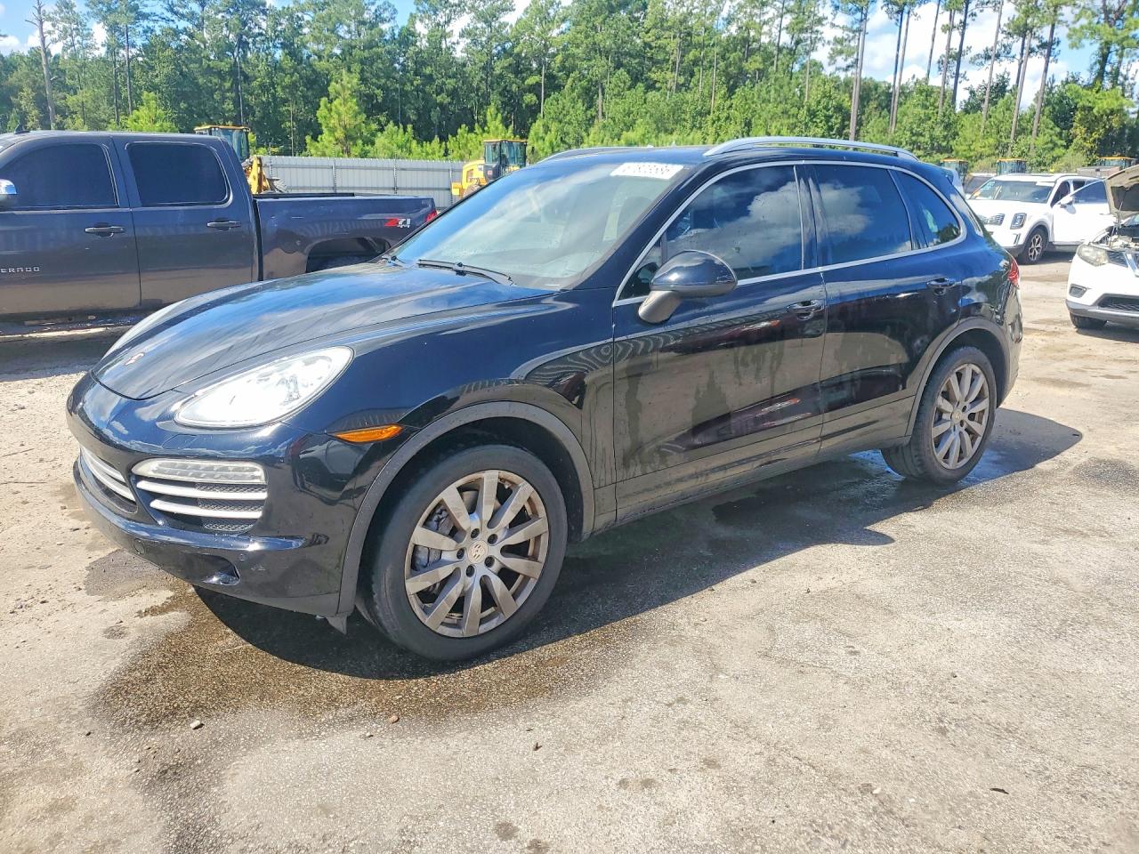 2014 PORSCHE CAYENNE
