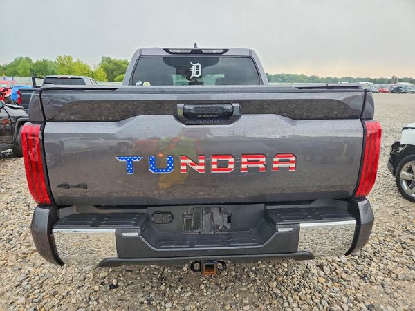 2022 TOYOTA TUNDRA