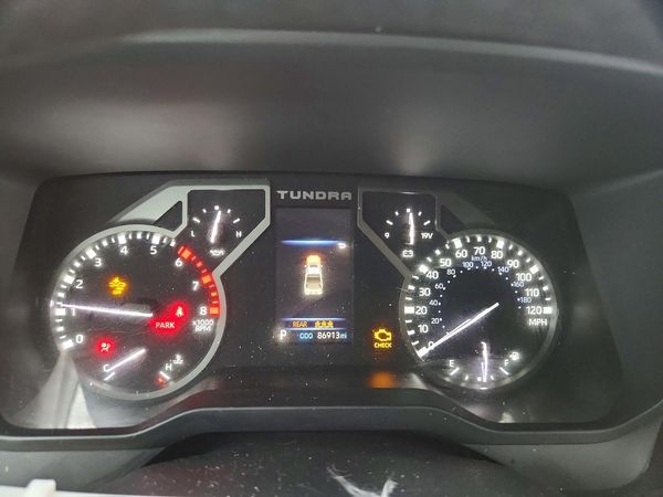 2022 TOYOTA TUNDRA