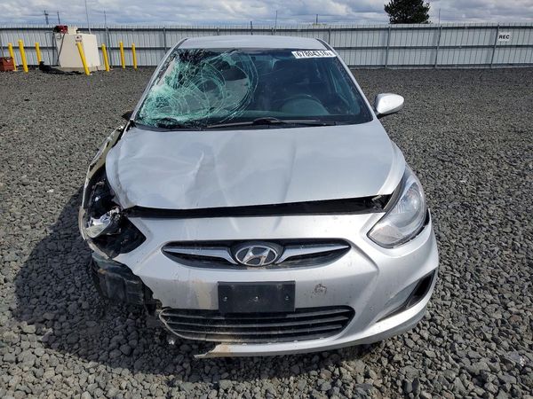 2013 HYUNDAI ACCENT
