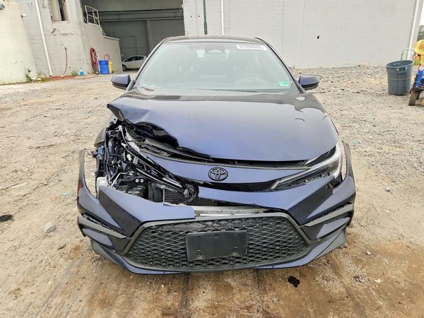 2025 TOYOTA COROLLA
