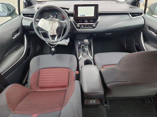 2025 TOYOTA COROLLA